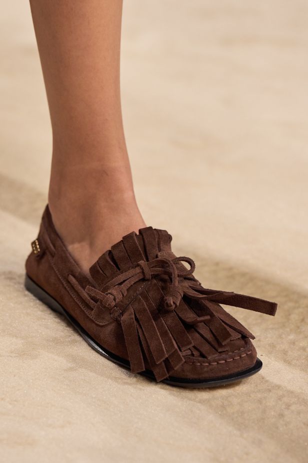 مجموعة ‏Tod's‏ لربيع وصيف 2027... أناقة إيطالية تحتفي بالحرفية وجمال التفاصيل‏