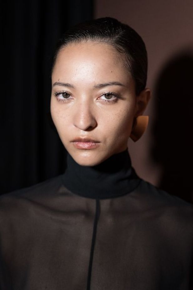 حرية الأربعينيات بلغة ‏Ferragamo‏ في مجموعة ربيع وصيف 2027‏