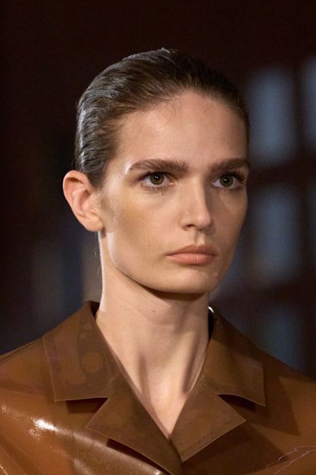 حرية الأربعينيات بلغة ‏Ferragamo‏ في مجموعة ربيع وصيف 2027‏