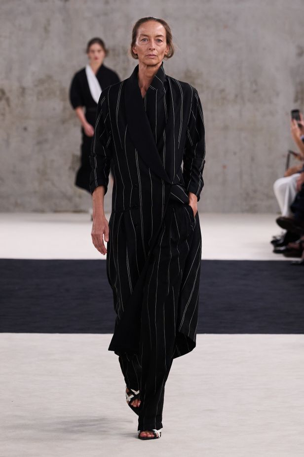 مجموعةLanvin ‎ لربيع وصيف 2027... مستهلمة من جين لانفان إلى نجمات القرن العشرين