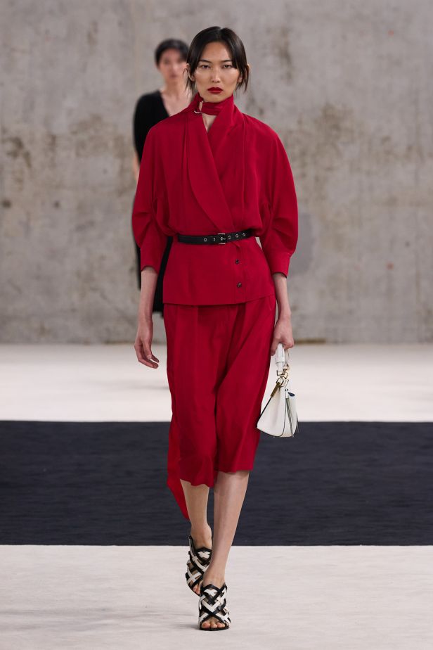 مجموعةLanvin ‎ لربيع وصيف 2027... مستهلمة من جين لانفان إلى نجمات القرن العشرين