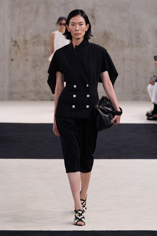 مجموعةLanvin ‎ لربيع وصيف 2027... مستهلمة من جين لانفان إلى نجمات القرن العشرين