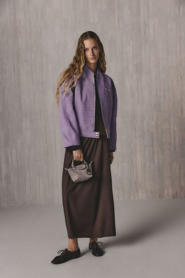 مجموعة ‏Longchamp‏ لربيع 2027.. سحر السينما الباريسية في تصاميم أنثوية متجددة