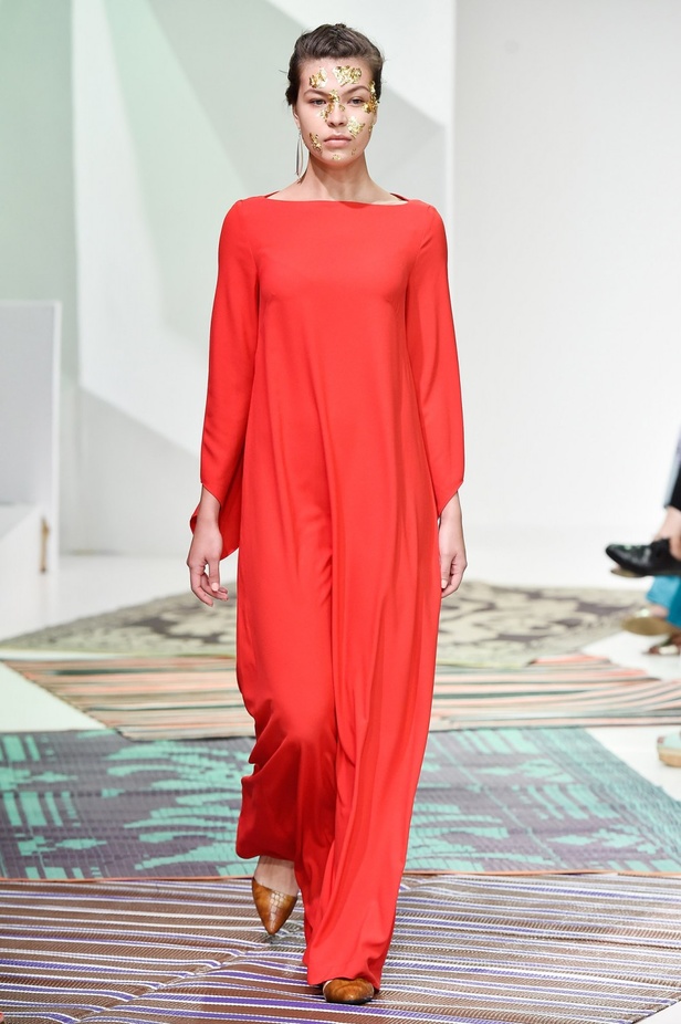 عرض ازياء Taller Marmo لربيع و صيف 2016