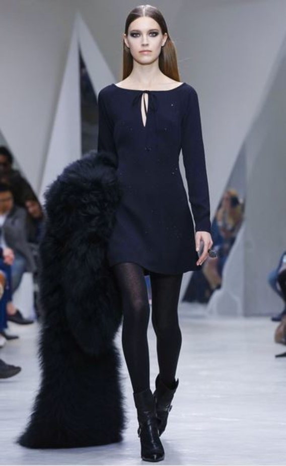 عرض Pascal Millet الأناقة في البساطة!