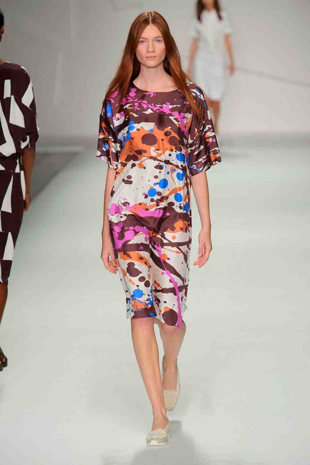 حرير JASPER CONRAN يصنع ربيعك الخاص