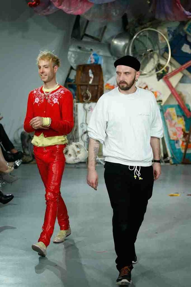 أرفضى كل القيود مع ربيع MEADHAM KIRCHHOFF