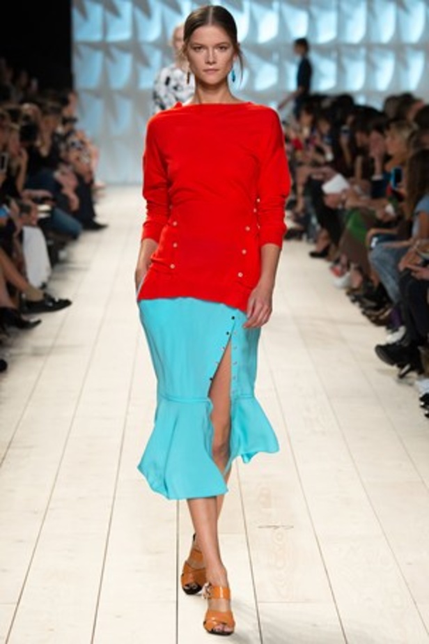 الأنوثة والرقي يتناغمان في مجموعة  Nina Ricci