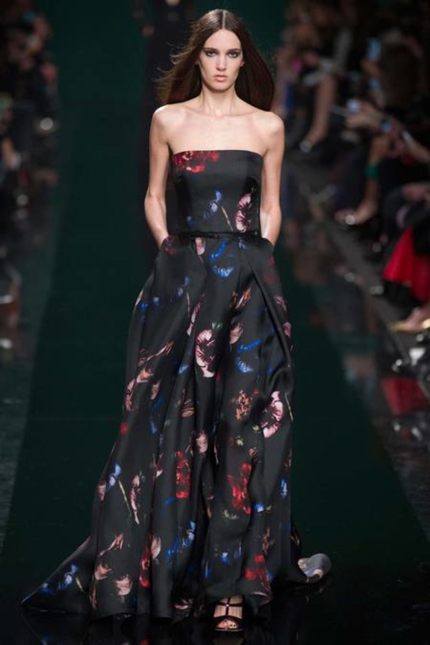 Elie Saab... الوصفة السحرية لأناقة السهرات