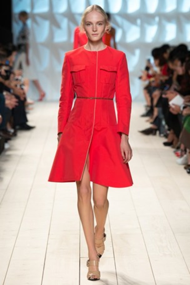 الأنوثة والرقي يتناغمان في مجموعة  Nina Ricci