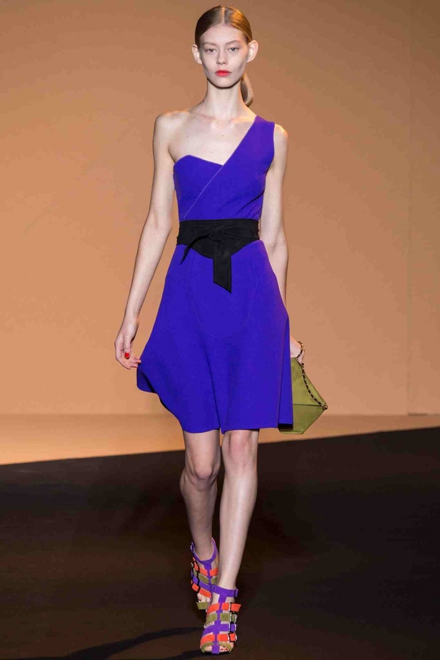 أزهار الرغبة تتفتح مع ربيع ROLAND MOURET 