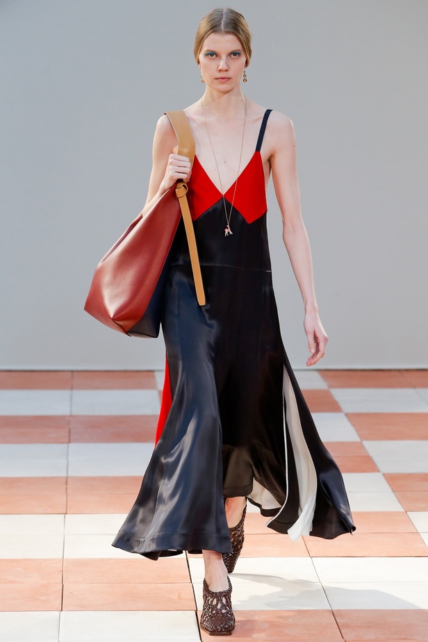 أناقة عمليّة مبتكرة في تصاميم "Celine"