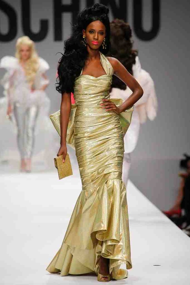 مع ربيع  MOSCHINO .. أنت باربى