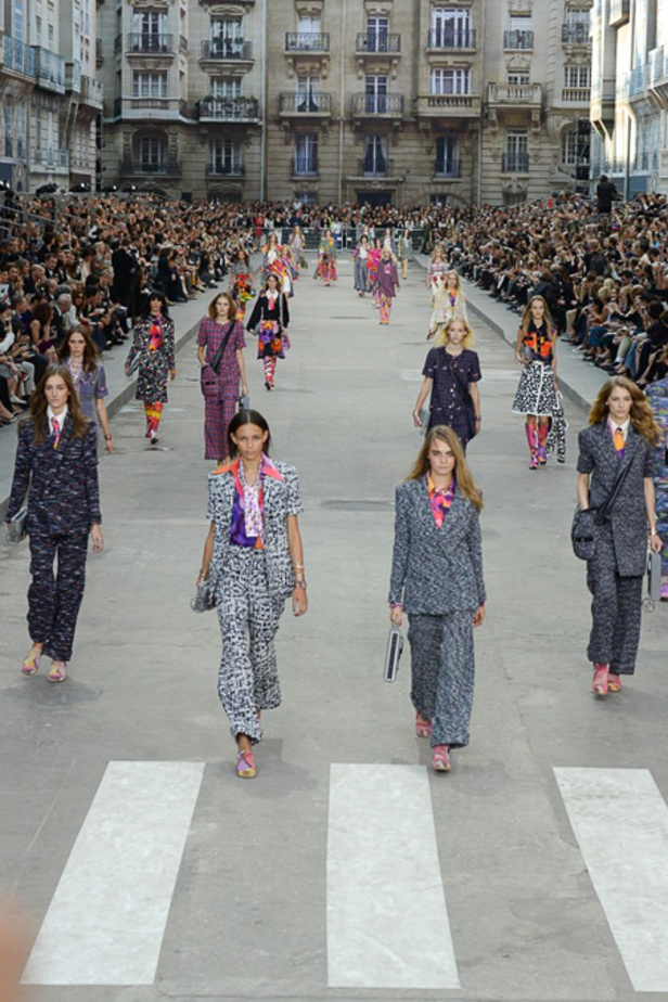 Chanel حرب لونية... ودعوة للسلام والمساواة