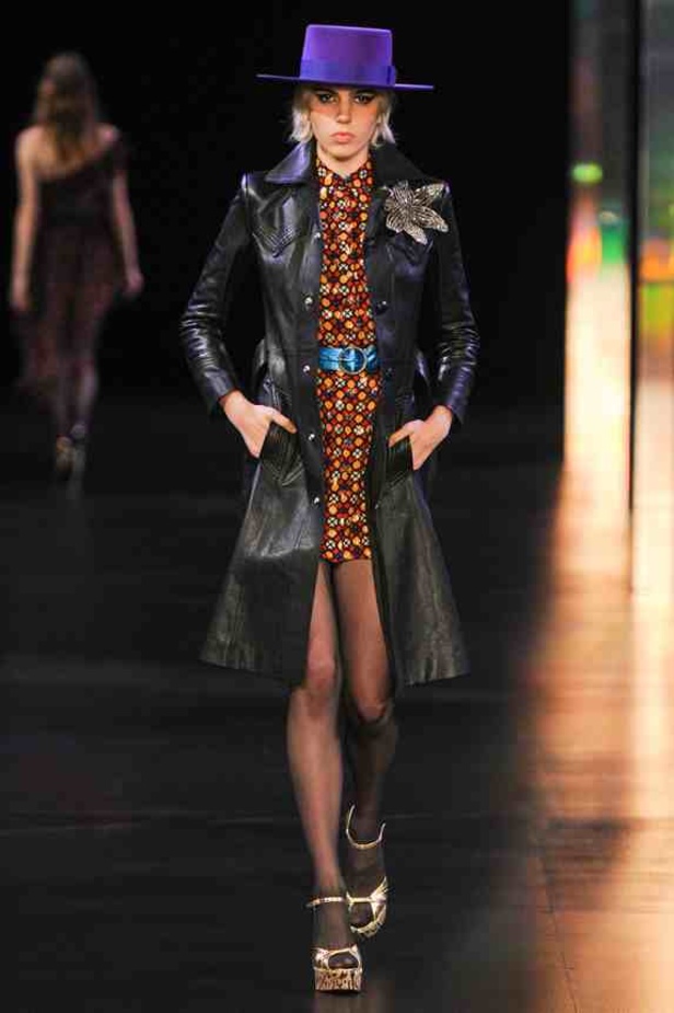 ربيع SAINT LAURENT... إبحث عن المتعة 