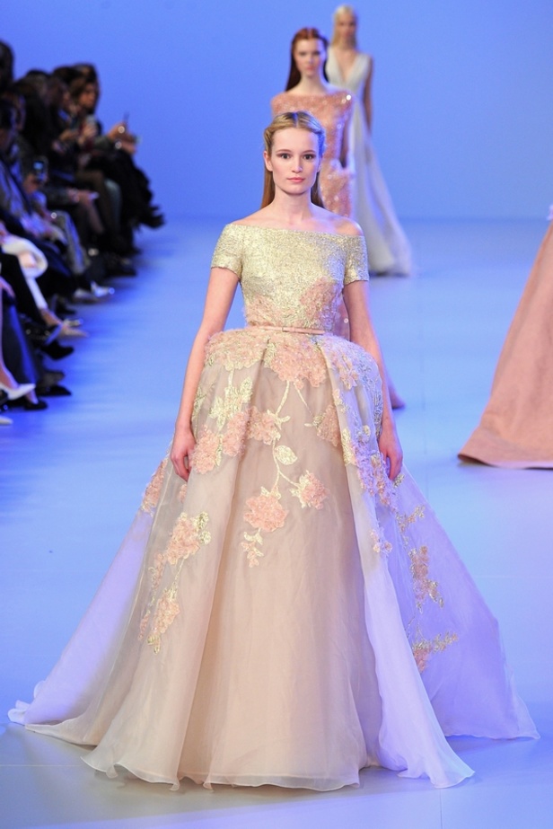 Elie Saab حديقة خرافية من عصور منسية