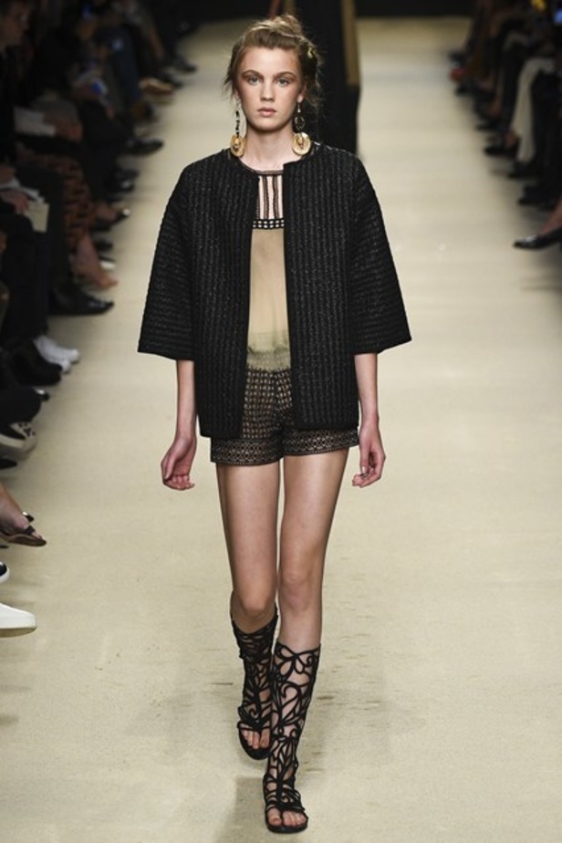 مجموعة Alberta Ferretti لربيع و صيف 2016