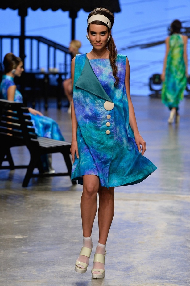 عرض ازياء Zaroon By Zareena لربيع و صيف 2016