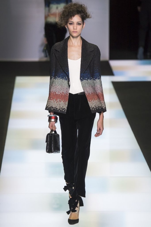 عرض جورجيو ارماني لخريف وشتاء 2016-2017