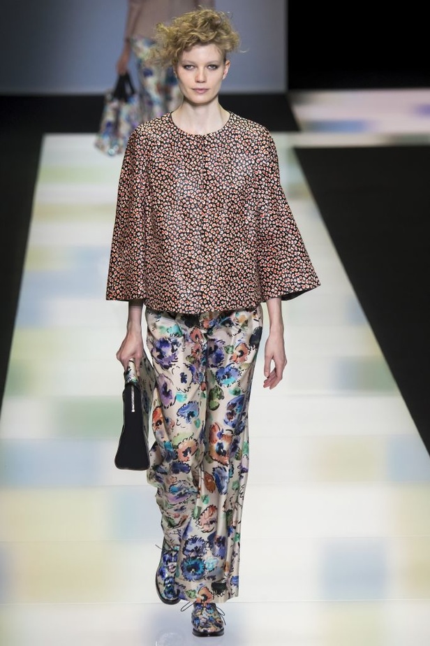 عرض جورجيو ارماني لخريف وشتاء 2016-2017