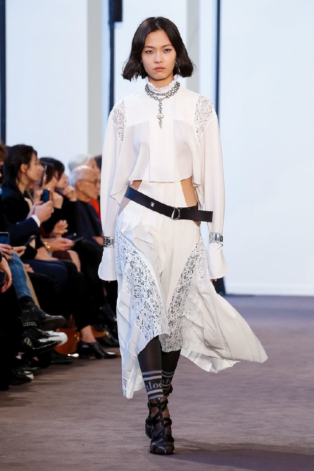 مجموعة كلوي Chloe للألبسة الجاهزة لخريف و شتاء 2018