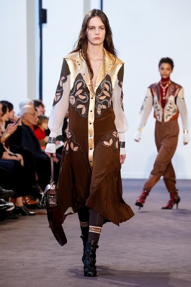 مجموعة كلوي Chloe للألبسة الجاهزة لخريف و شتاء 2018