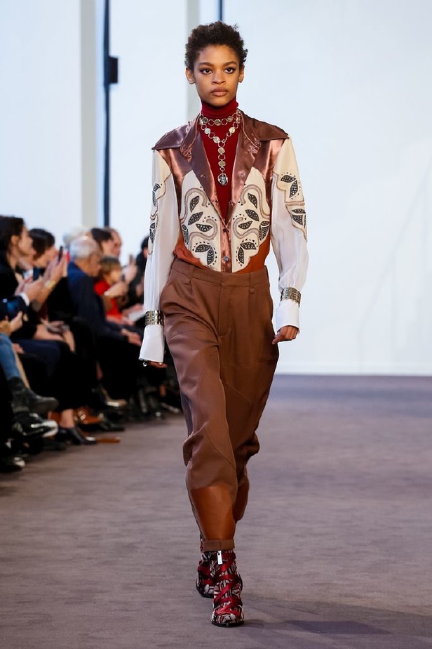 مجموعة كلوي Chloe للألبسة الجاهزة لخريف و شتاء 2018