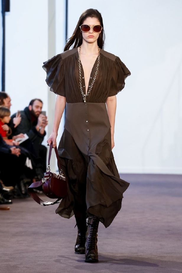 مجموعة كلوي Chloe للألبسة الجاهزة لخريف و شتاء 2018