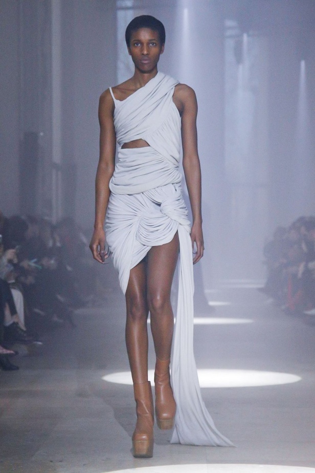 مجموعة ريك أوينز لموسم خريف وشتاء 2019-2020