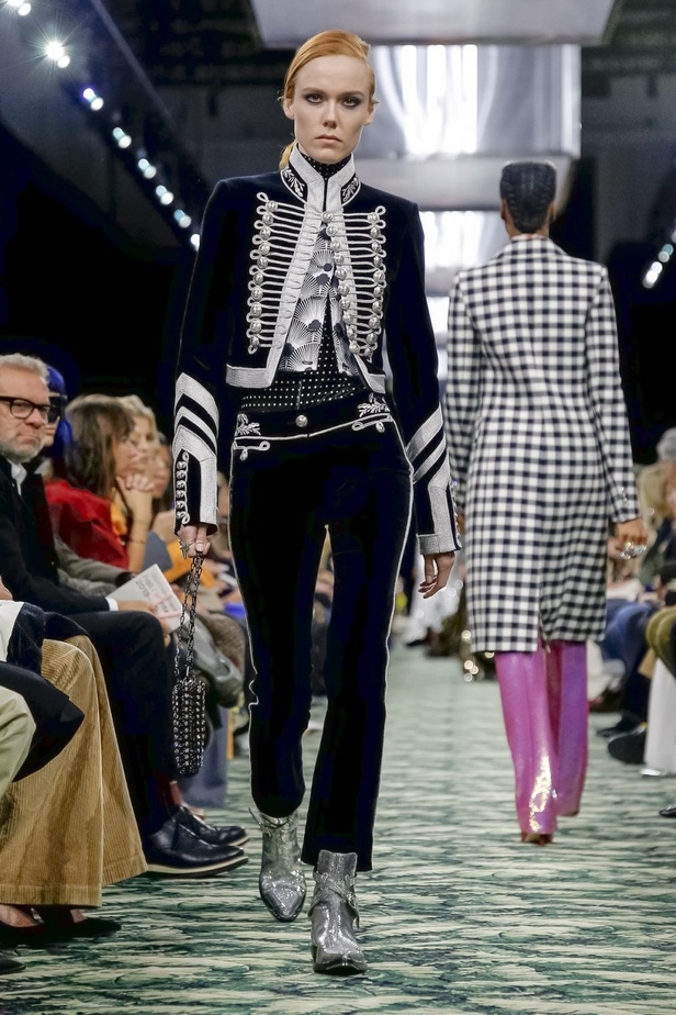 عرض أزياء باكو رابان لخريف وشتاء 2019