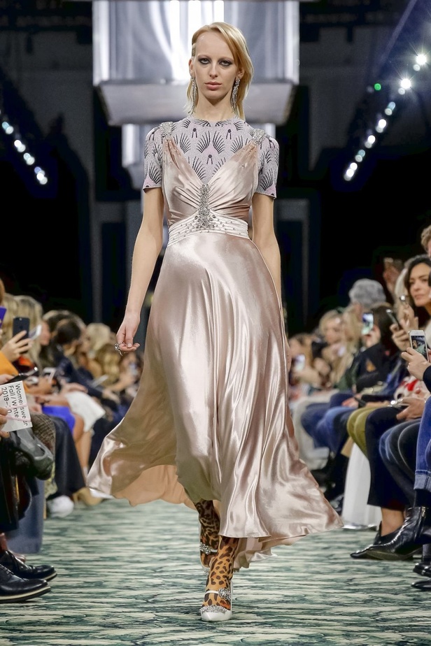 عرض أزياء باكو رابان لخريف وشتاء 2019