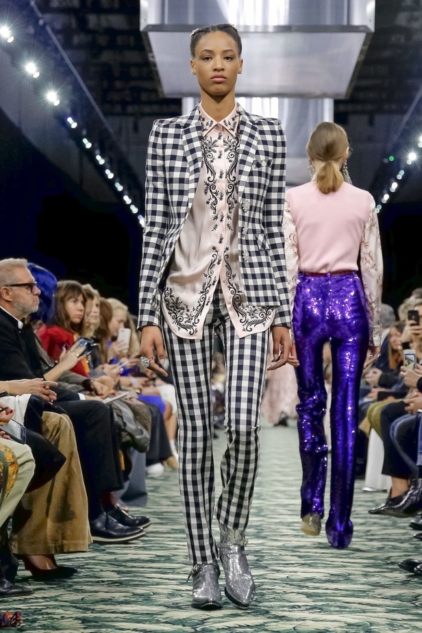 عرض أزياء باكو رابان لخريف وشتاء 2019