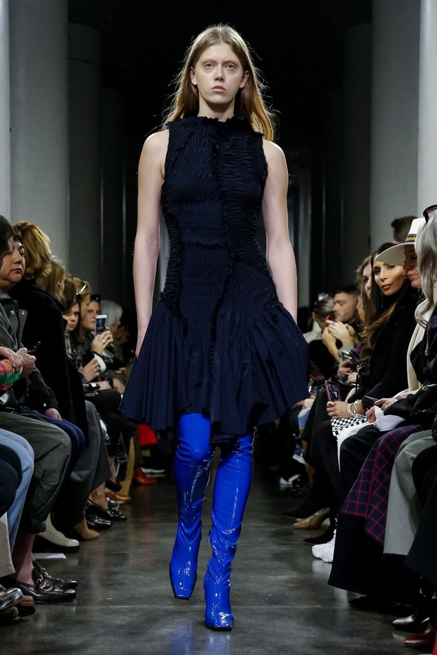 عرض أزياء موغلر لموسم خريف وشتاء 2019