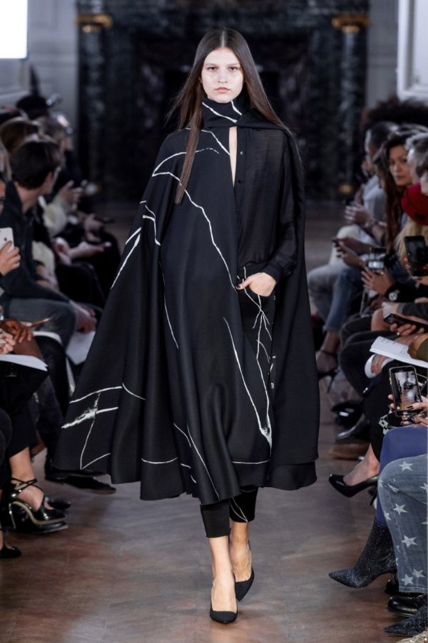 مجموعة Guy Laroche للألبسة الجاهزة لخريف و شتاء 2019