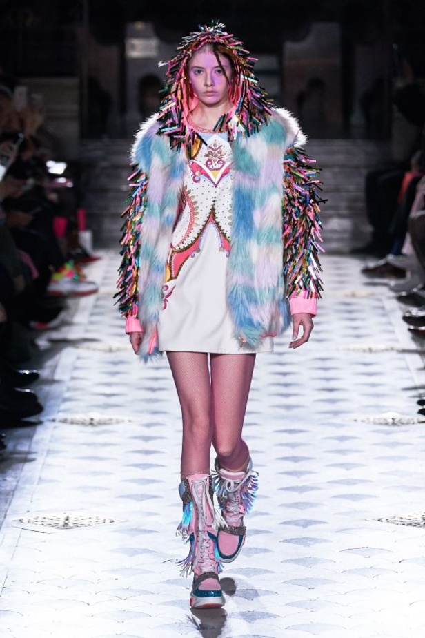 مجموعة Manish Arora للألبسة الجاهزة لخريف وشتاء 2019