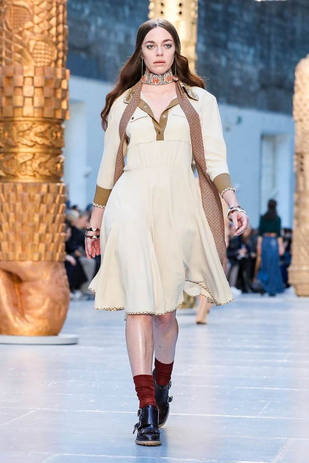 مجموعة كلوي Chloe لخريف وشتاء 2020-2021 خلال اسبوع الموضة في باريس