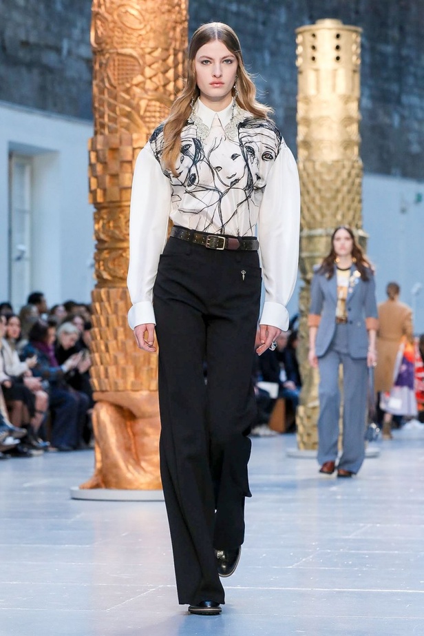 مجموعة كلوي Chloe لخريف وشتاء 2020-2021 خلال اسبوع الموضة في باريس