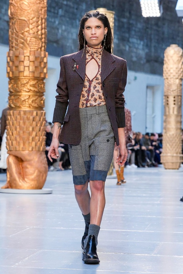 مجموعة كلوي Chloe لخريف وشتاء 2020-2021 خلال اسبوع الموضة في باريس