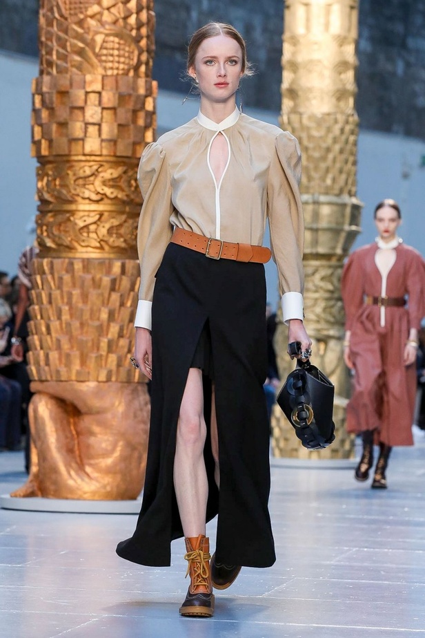 مجموعة كلوي Chloe لخريف وشتاء 2020-2021 خلال اسبوع الموضة في باريس