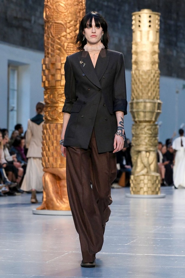 مجموعة كلوي Chloe لخريف وشتاء 2020-2021 خلال اسبوع الموضة في باريس