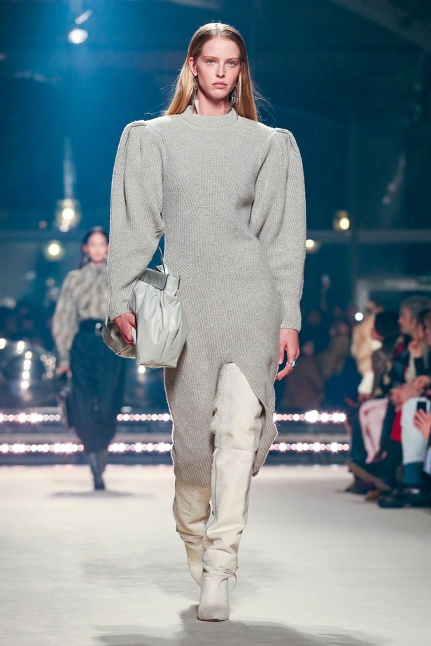 ازياء Isabel Marant لخريف وشتاء 2020 خلال اسبوع الموضة في باريس