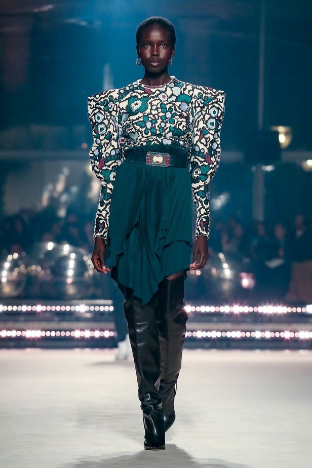 ازياء Isabel Marant لخريف وشتاء 2020 خلال اسبوع الموضة في باريس