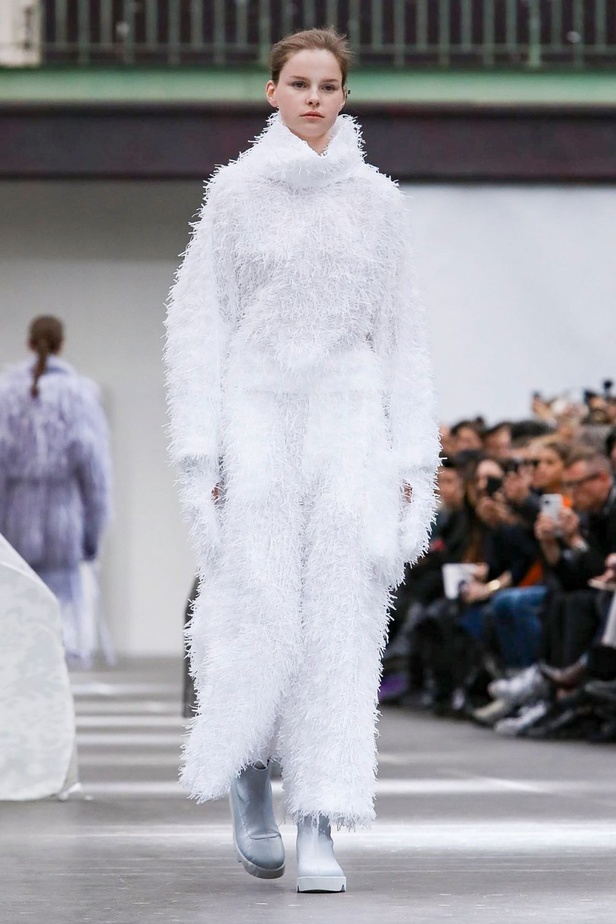 مجموعة Issey Miyake لموسم خريف وشتاء 2020-2021