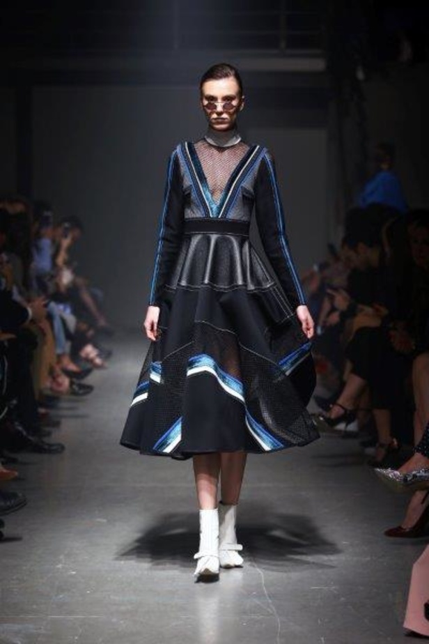 هذا فعله فيروس Lili بحسين بظاظا.. إبداع بمجموعة شتاء 2018 تخطى الحدود