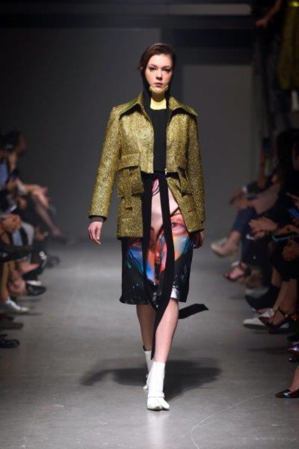 هذا فعله فيروس Lili بحسين بظاظا.. إبداع بمجموعة شتاء 2018 تخطى الحدود