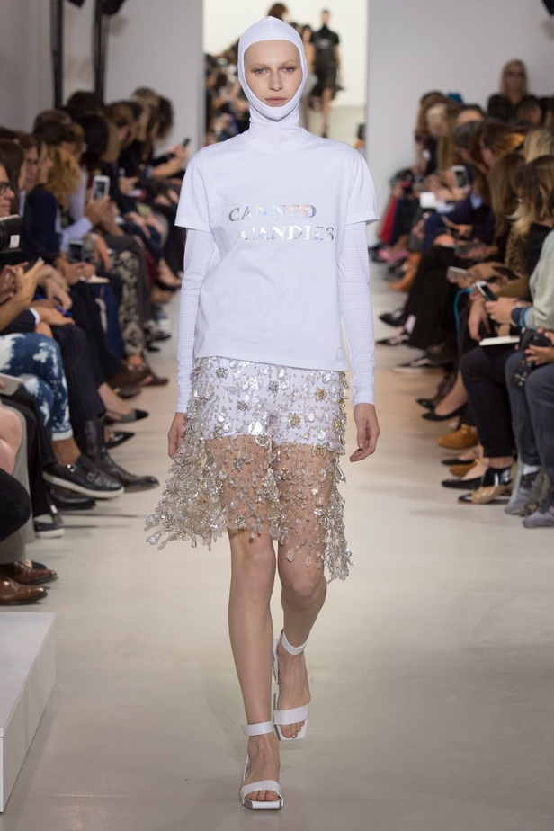 مجموعة “باكو رابان” لموسم ربيع وصيف 2017 