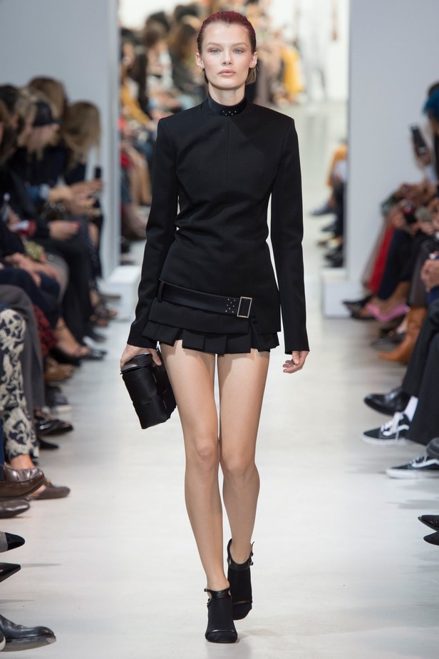 مجموعة “باكو رابان” لموسم ربيع وصيف 2017 