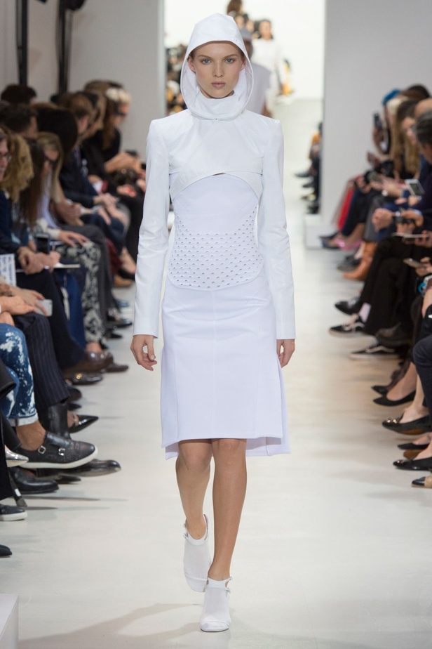 مجموعة “باكو رابان” لموسم ربيع وصيف 2017 