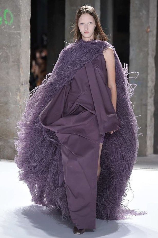 مجموعة Rick Owens لربيع وصيف 2017..