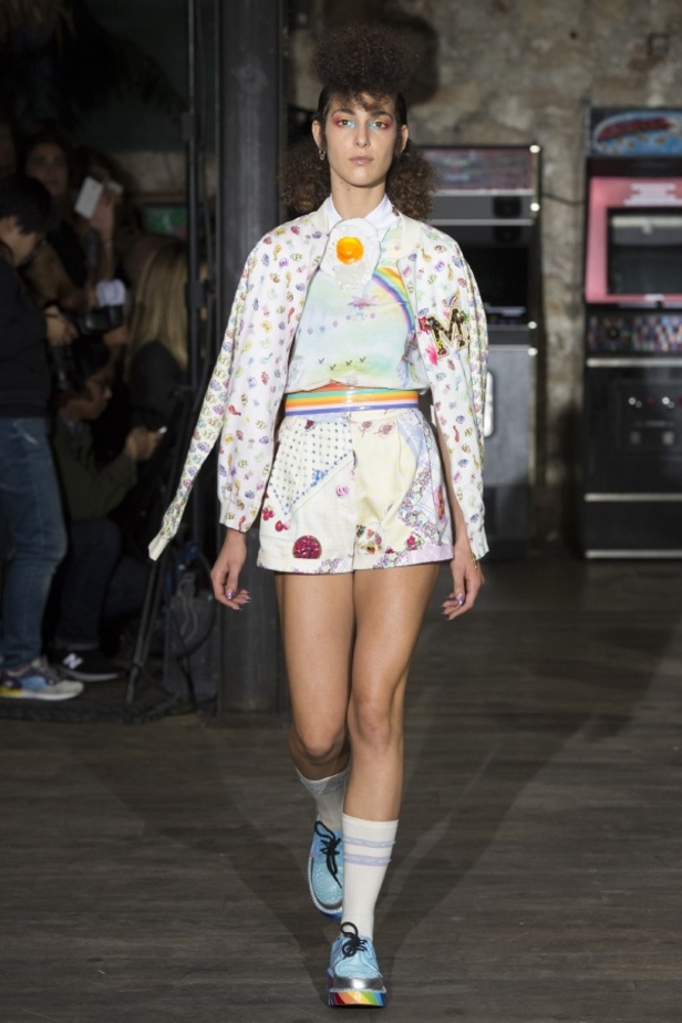 مجموعة Manish Arora لربيع وصيف 2017..